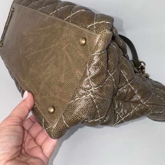Authentic CHANEL Quilted Caviar Leather Tote - Picture 6 of 16